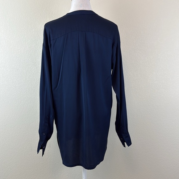 Vince Blue Long Sleeve Relaxed Silk Blouse Size Small - Picture 4 of 8